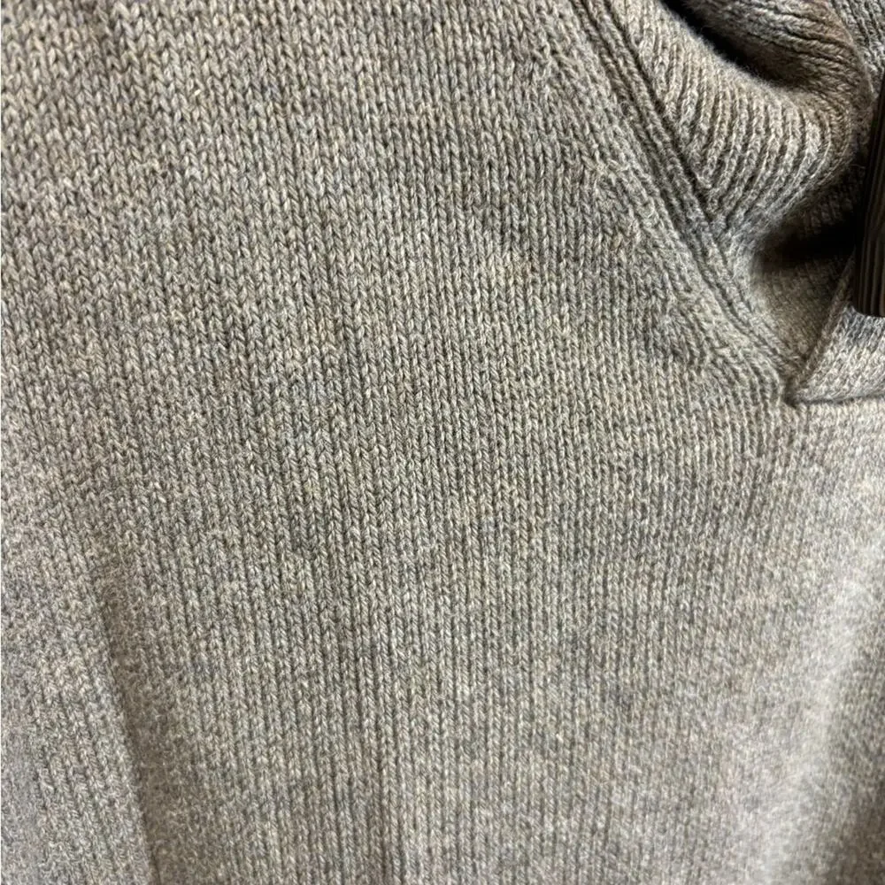 J. Crew men's tan shawl collar sweater made of 100% cotton Size Large